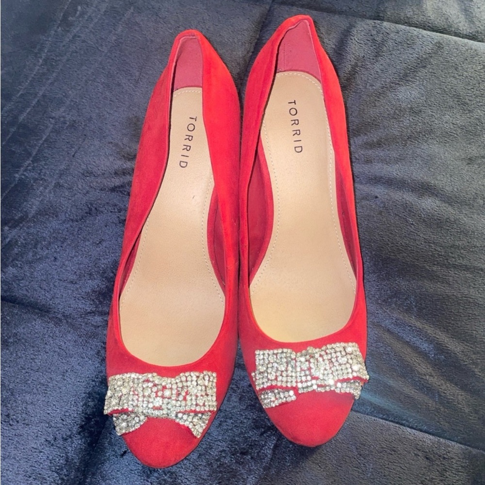 Torrid Holiday Pumps - Size 10.5W
